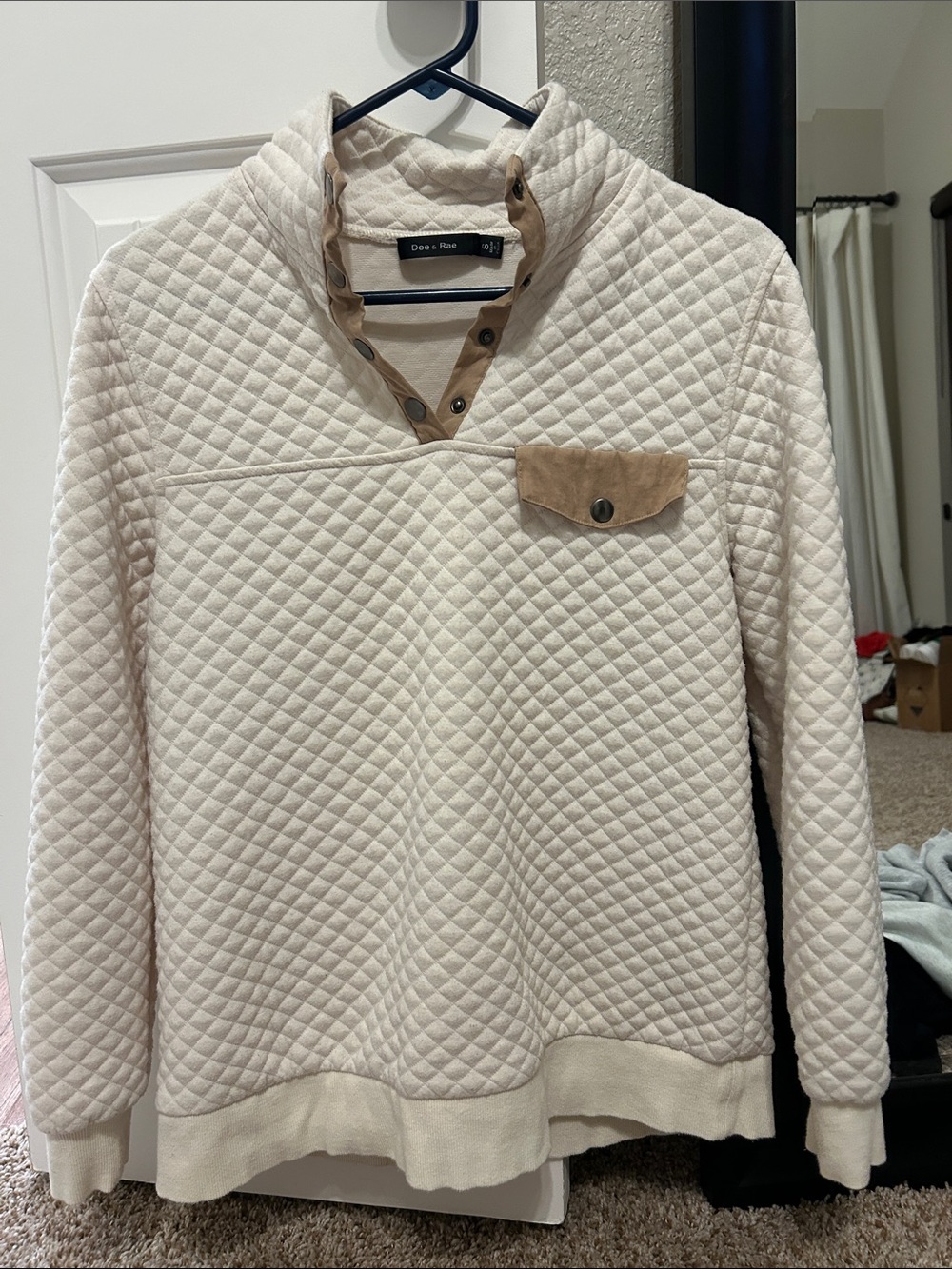 Doe & Rae Cream Quilted Pullover with Tan Collar Trim